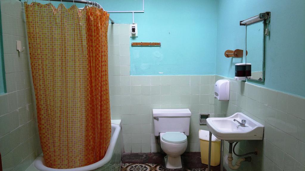 Friends House Bed and Breakfast Lima Habitación foto