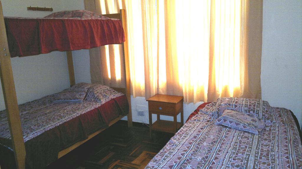 Friends House Bed and Breakfast Lima Habitación foto