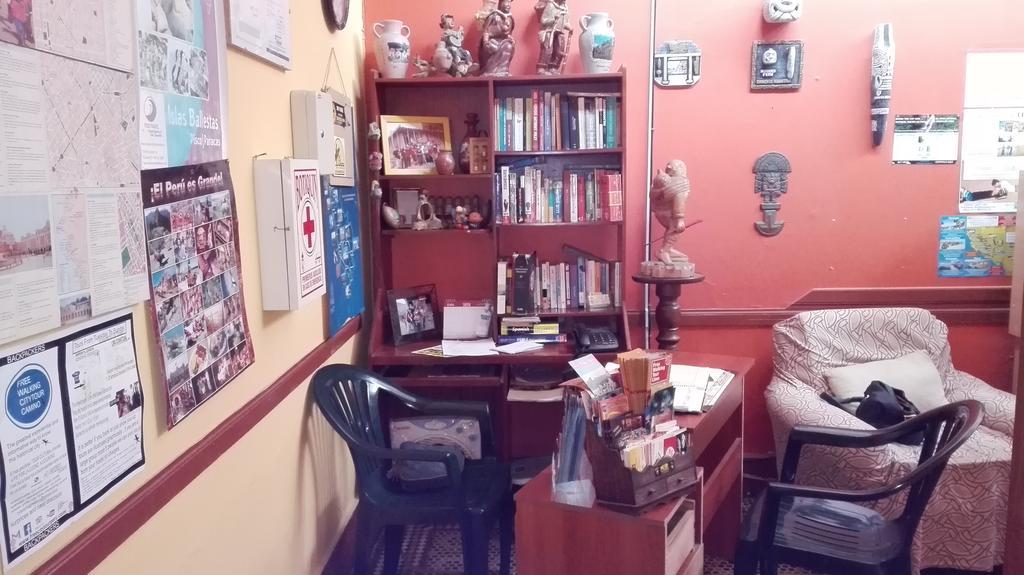 Friends House Bed and Breakfast Lima Exterior foto